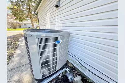 1693 Elfleda Street, Lorain, OH 44055 - Photo 21