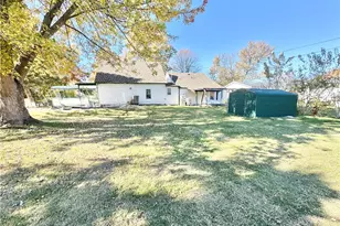 1693 Elfleda St, Lorain, OH 44055 - Photo 37