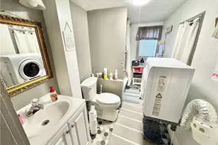 1693 Elfleda St, Lorain, OH 44055 - Photo 9