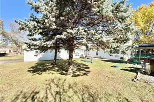 1693 Elfleda St, Lorain, OH 44055 - Photo 39