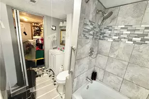 1693 Elfleda St, Lorain, OH 44055 - Photo 11