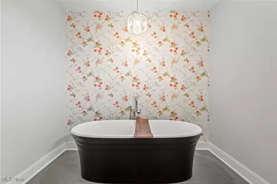 2044 Random Road #301, Loveland, OH 44106 - Photo 25