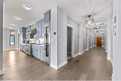 2044 Random Road #301, Loveland, OH 44106 - Photo 3