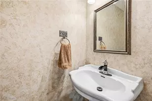 52 Lakhani Ln, Canfield, OH 44406 - Photo 37