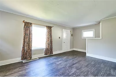 355 Cuyahoga Street, Akron, OH 44310 - Photo 15