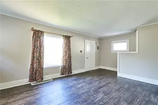 355 Cuyahoga St, Akron, OH 44310 - Photo 15