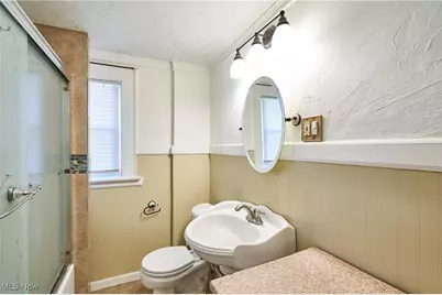 355 Cuyahoga Street, Akron, OH 44310 - Photo 23