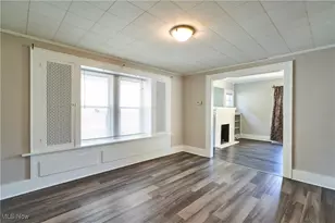 355 Cuyahoga St, Akron, OH 44310 - Photo 11