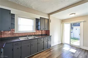 355 Cuyahoga St, Akron, OH 44310 - Photo 7