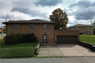 163 N 15th St, Weirton, WV 26062 - Photo 5