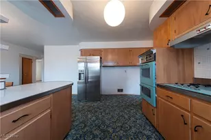 163 N 15th St, Weirton, WV 26062 - Photo 31