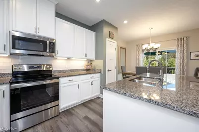 1525 Spruce Hill Drive, Stow, OH 44224 - Photo 11