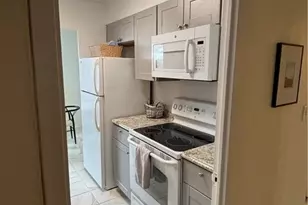 11850 Edgewater Dr, Oakwood, OH 44107 - Photo 7