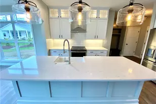 2335 Ledgestone Dr NW, Uniontown, OH 44685 - Photo 7