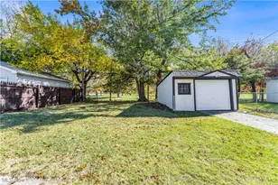 23198 Gay St, Euclid, OH 44123 - Photo 25