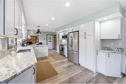 8055 Memory Lane, Canfield, OH 44406 - Photo 13