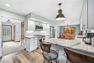 8055 Memory Ln, Canfield, OH 44406 - Photo 7