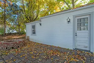 308 Superior St, Louisville, OH 44641 - Photo 43