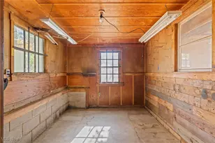 308 Superior St, Louisville, OH 44641 - Photo 47