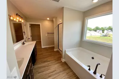 2244 Ledgestone Drive NW, Uniontown, OH 44685 - Photo 19