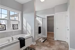 2490 Ledgestone Dr NW, Uniontown, OH 44685 - Photo 17