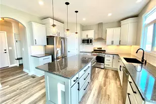 2273 Ledgestone Dr NW, Uniontown, OH 44685 - Photo 5