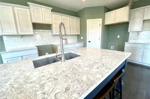 2693 Ledgestone Dr NW, Uniontown, OH 44685 - Photo 11