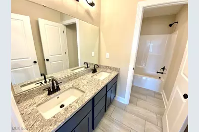 2693 Ledgestone Drive NW, Uniontown, OH 44685 - Photo 25