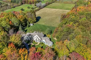 10360 Sawmill Dr, Chardon, OH 44024 - Photo 3