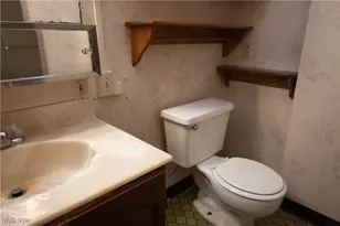 167 Pioneer St, Akron, OH 44305 - Photo 7