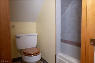 167 Pioneer St, Akron, OH 44305 - Photo 23