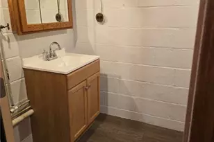 2002 Bancroft Ave, Youngstown, OH 44514 - Photo 11