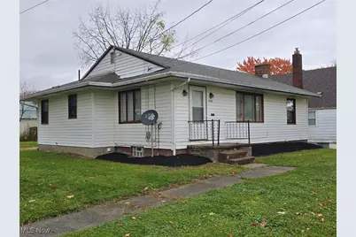 2002 Bancroft Avenue, Youngstown, OH 44514 - Photo 1