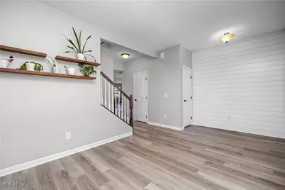 9088 Stonegate Circle, North Ridgeville, OH 44039 - Photo 5