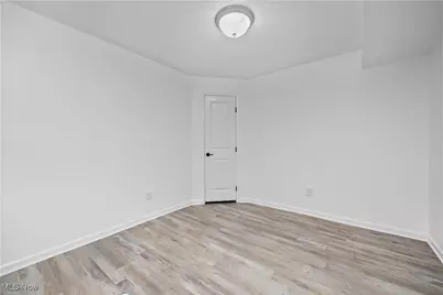 9088 Stonegate Circle, North Ridgeville, OH 44039 - Photo 37