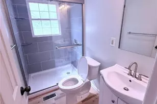 6686 Hythe St NW, Canton, OH 44708 - Photo 11