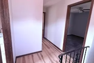 6686 Hythe St NW, Canton, OH 44708 - Photo 9