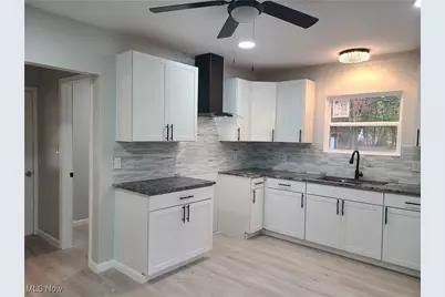 3116 Ridgehill Avenue, Alliance, OH 44601 - Photo 7