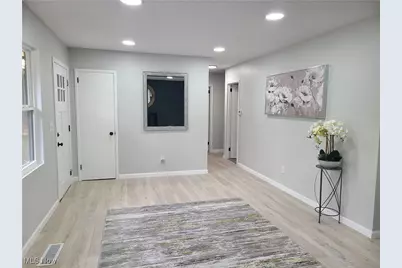 3116 Ridgehill Avenue, Alliance, OH 44601 - Photo 5