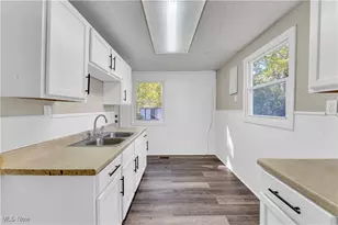 4428 E 142nd St, Loveland, OH 44128 - Photo 9