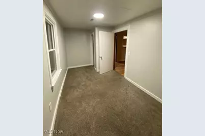 1228 E 340th Street, Eastlake, OH 44095 - Photo 11