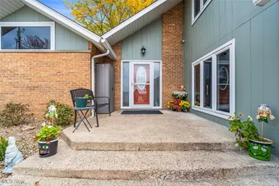 3170 Hampton Court, East Liverpool, OH 43920 - Photo 3