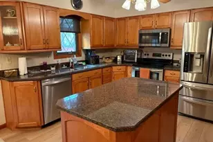 6712 Candy Ln, Vermilion, OH 44089 - Photo 9