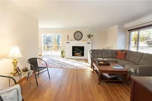 4553 Porter Rd, North Olmsted, OH 44070 - Photo 3