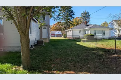 6089 Dunham Road, Maple Heights, OH 44137 - Photo 39