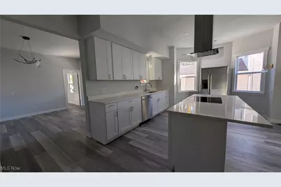 6089 Dunham Road, Maple Heights, OH 44137 - Photo 9