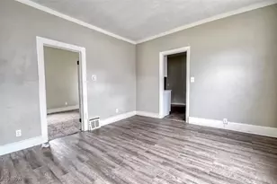 8303 Connecticut Ave, Loveland, OH 44105 - Photo 5