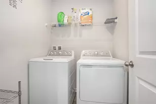 34399 Sylvia Dr, Eastlake, OH 44095 - Photo 25