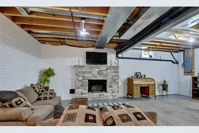 2390 Auberry Drive, Akron, OH 44312 - Photo 31