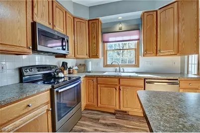 2390 Auberry Drive, Akron, OH 44312 - Photo 11